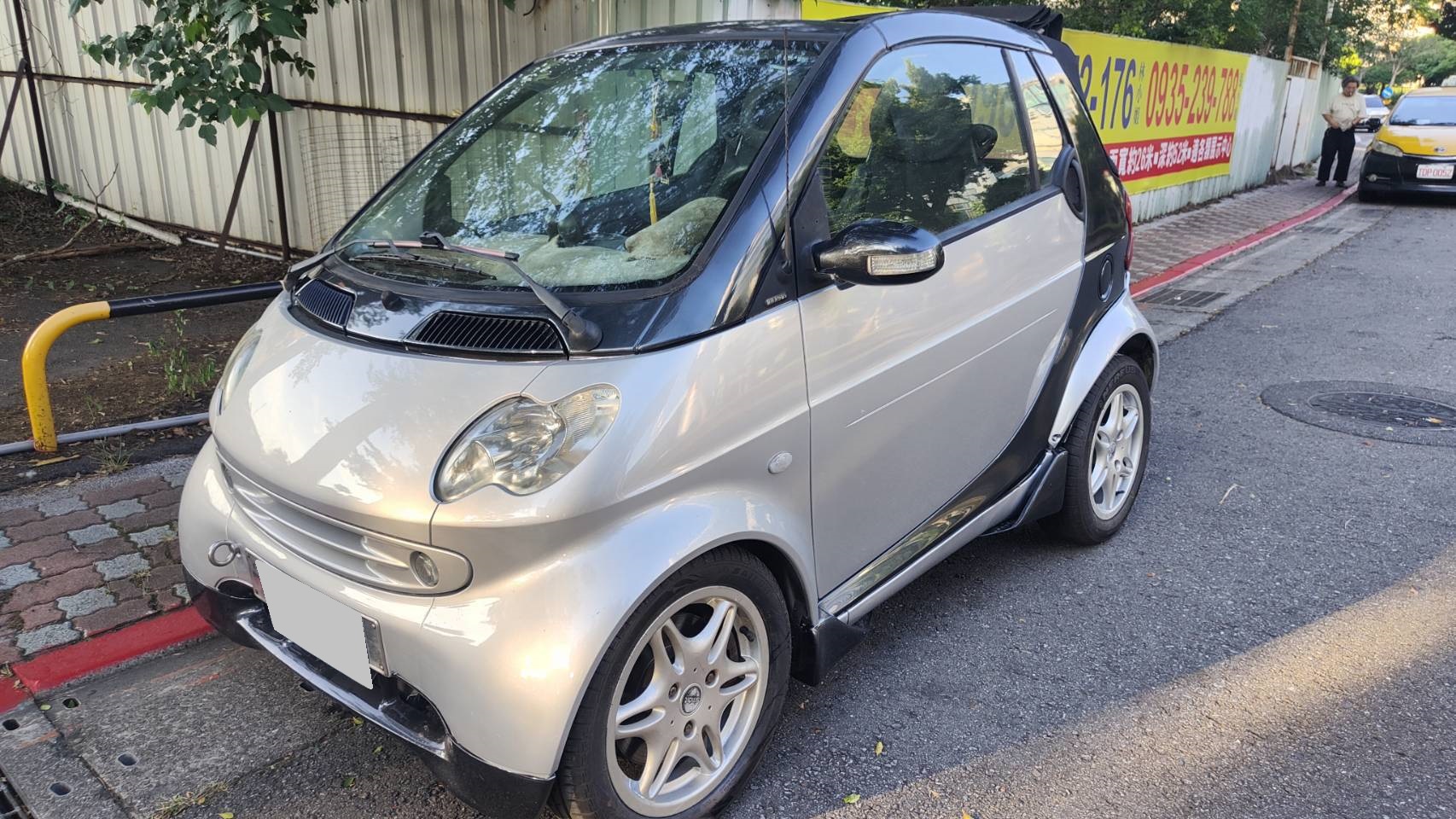 2002 Mercedes-Benz Smart