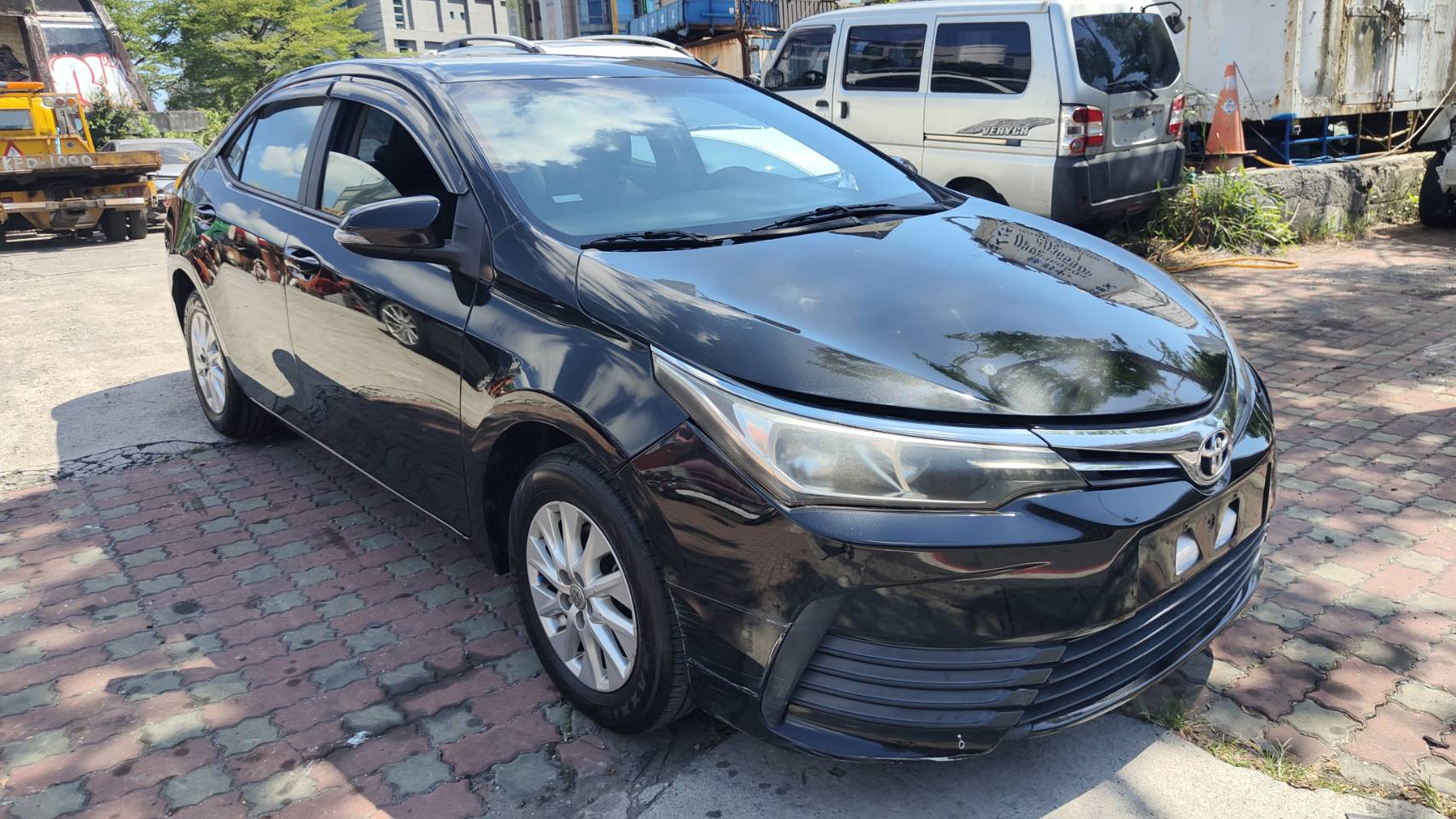 Toyota Corolla Altis