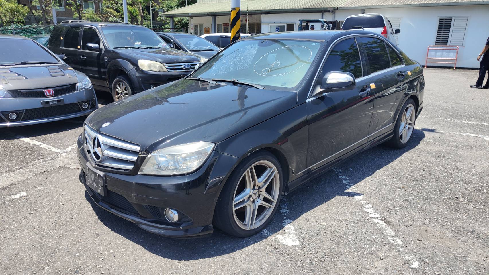 Mercedes-Benz C300